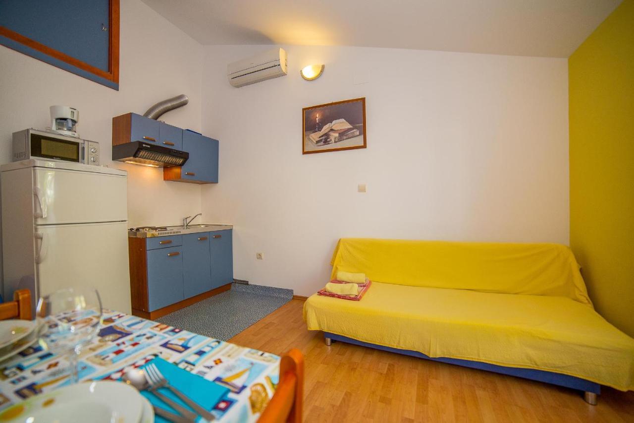 Apartments Emil Lokva Rogoznica Esterno foto