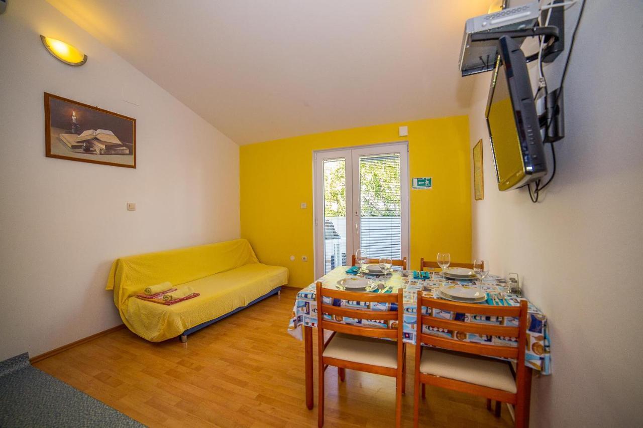 Apartments Emil Lokva Rogoznica Esterno foto
